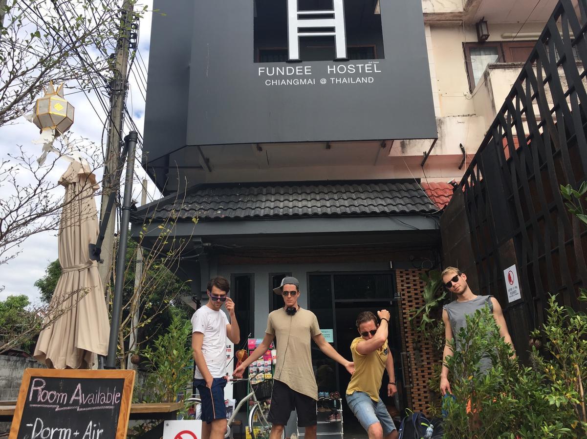 Fundee Hostel Чиангмай Экстерьер фото